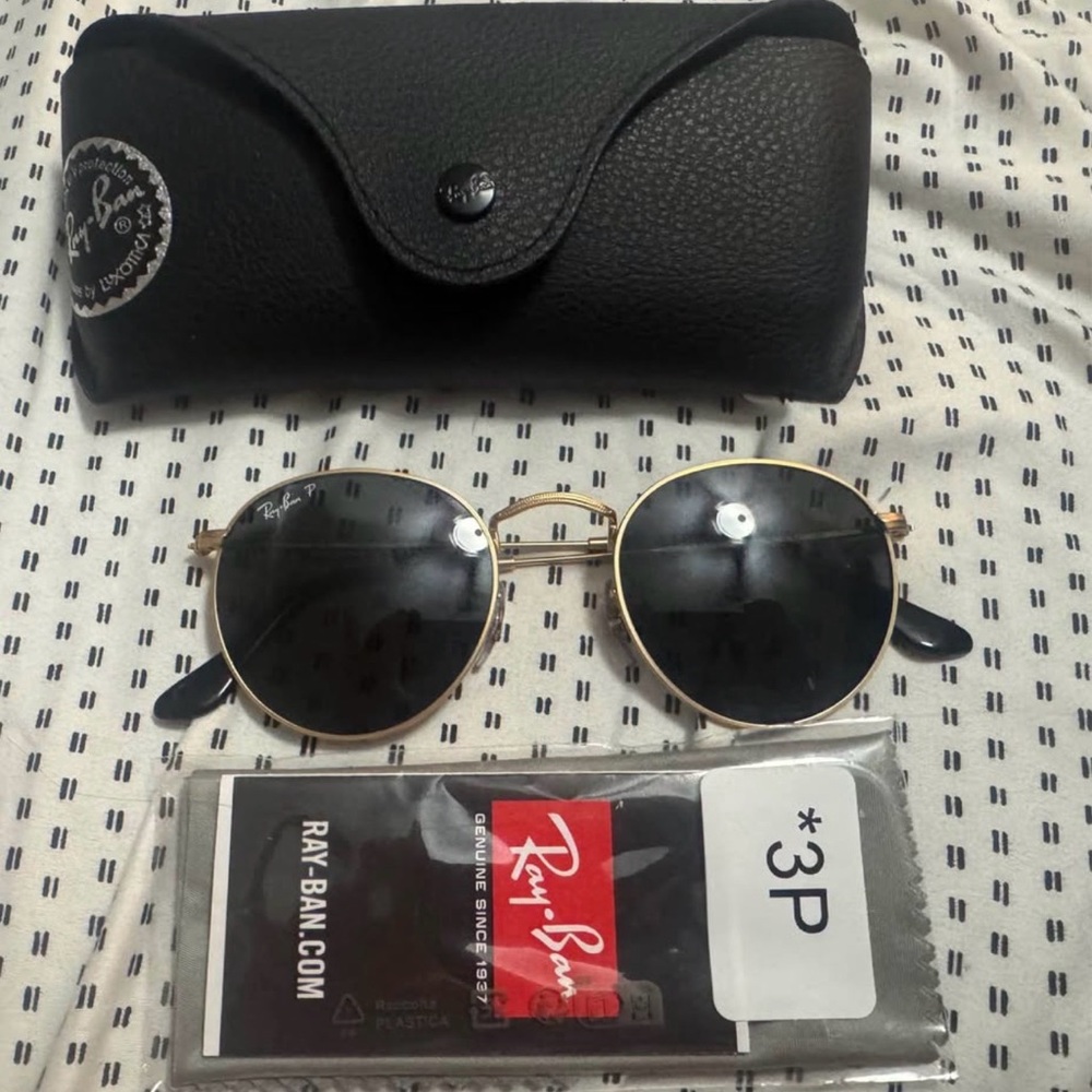 Ray-Ban Classic Gold Frame Sunglasses